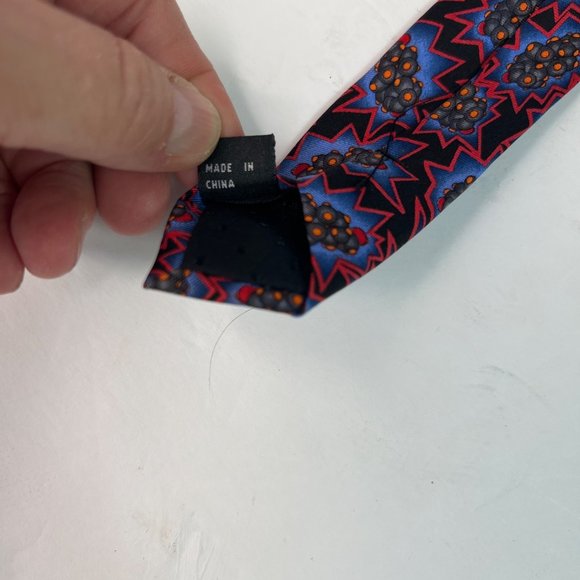 Handmade Infectious Awareables Testosterone Molecular Design Men's Tie Red Blue - Picture 5 of 6